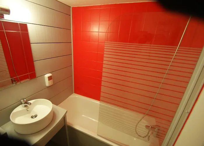 Kyriad Lyon Est - Quentin Fallavier Hotel Saint-Quentin-Fallavier
