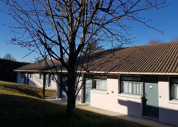 Kyriad Lyon Est - Quentin Fallavier Hotel 3*