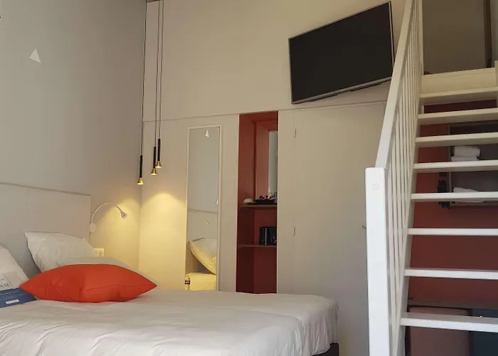Hotel Kyriad Lyon Est - Quentin Fallavier