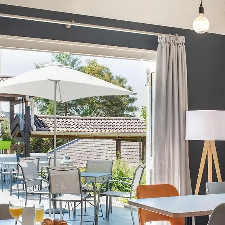Kyriad Lyon Est - Quentin Fallavier Hotel
