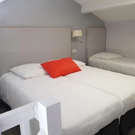 Kyriad Lyon Est - Quentin Fallavier Hotel